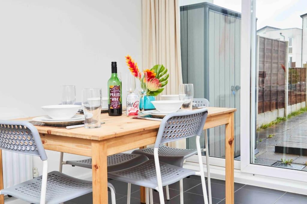 Dellehomes- Free Parking, Wfh, Family-Friendly Манчестер Екстер'єр фото