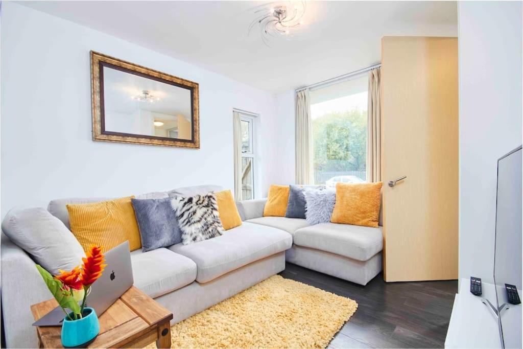 Dellehomes- Free Parking, Wfh, Family-Friendly Манчестер Екстер'єр фото