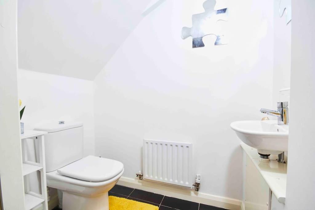 Dellehomes- Free Parking, Wfh, Family-Friendly Манчестер Екстер'єр фото